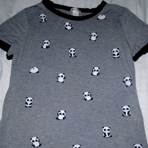 Girls Gaze Graphic T-shirt